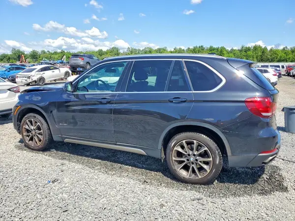 5UXKR0C58J0Y05931 2018 BMW X5 - Image 2