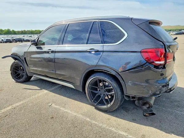 5UXKR0C58J0Y06108 2018 BMW X5 - Image 2