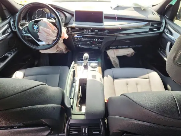 5UXKR0C58J0Y06108 2018 BMW X5 - Image 8