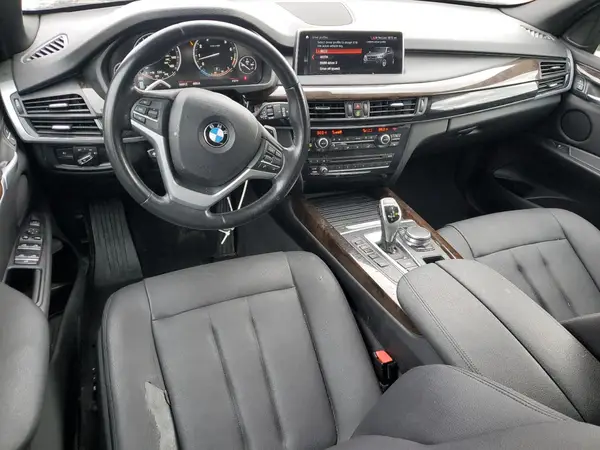 5UXKR0C58J0Y06707 2018 BMW X5 - Image 8