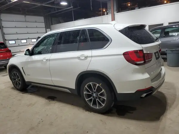 5UXKR0C58JL073721 2018 BMW X5 - Image 2