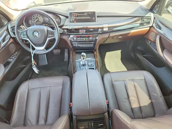 5UXKR0C59G0P24798 2016 BMW X5 - Image 8