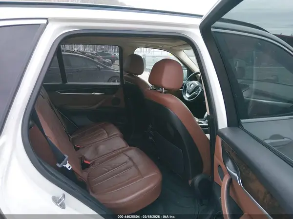 5UXKR0C59G0P30729 2016 BMW X5 - Image 8