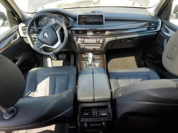 5UXKR0C59G0P30875 2016 BMW X5 - Image 8