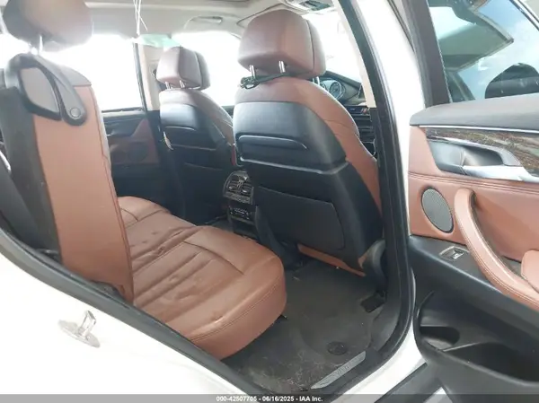 5UXKR0C59G0P31184 2016 BMW X5 - Image 8