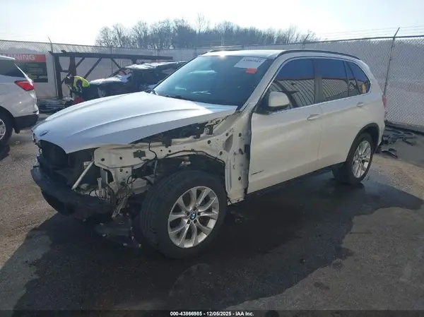 5UXKR0C59G0P32884 2016 BMW X5 - Image 2