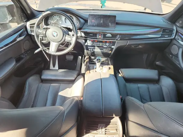 5UXKR0C59G0S88499 2016 BMW X5 - Image 8