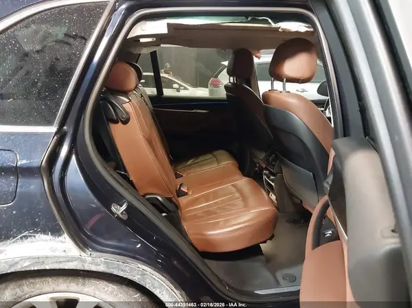 5UXKR0C59G0S91063 2016 BMW X5 - Image 8