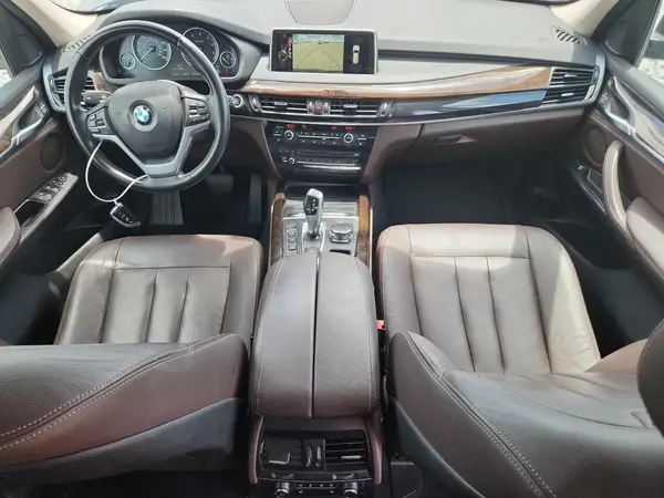 5UXKR0C59G0S94576 2016 BMW X5 - Image 8