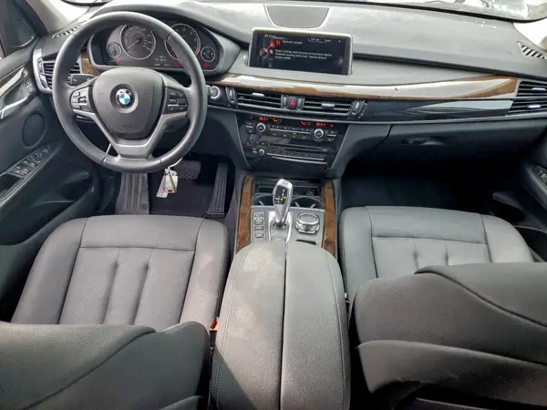 5UXKR0C59G0U48686 2016 BMW X5 - Image 8