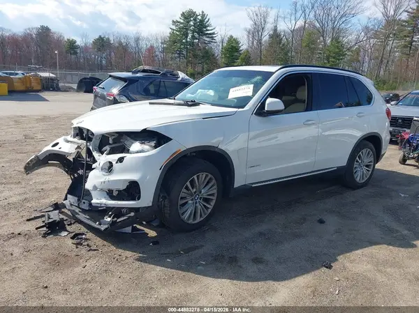 5UXKR0C59G0U49241 2016 BMW X5 - Image 2