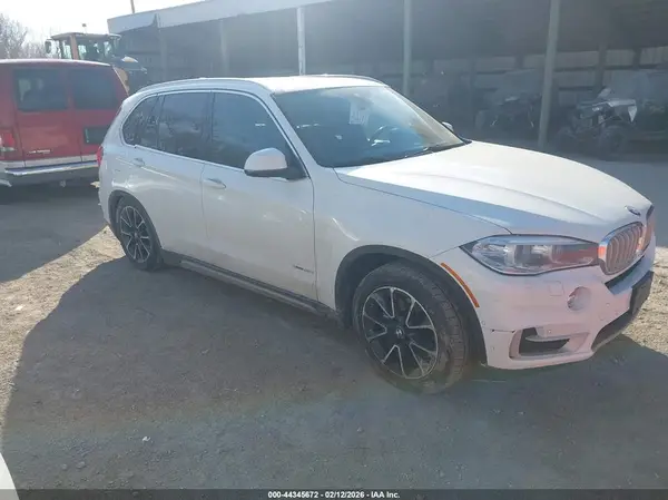 5UXKR0C59H0U50861 2017 BMW X5 - Image 1