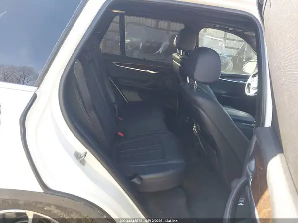 5UXKR0C59H0U50861 2017 BMW X5 - Image 8