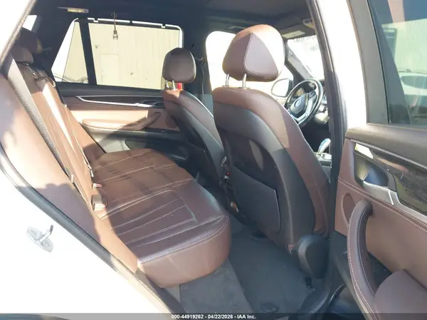 5UXKR0C59H0U52285 2017 BMW X5 - Image 8