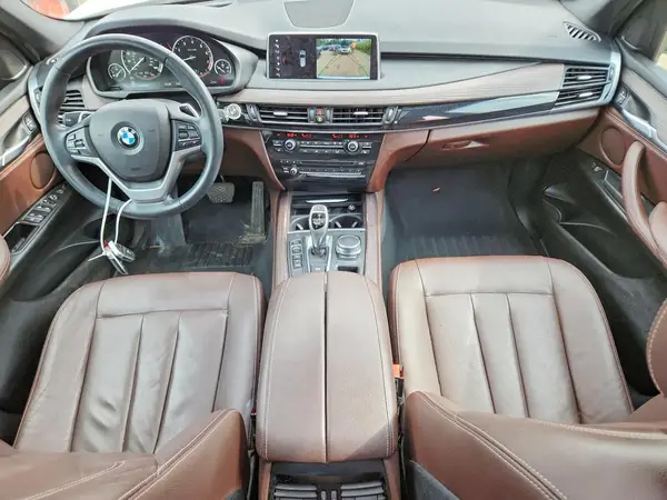 5UXKR0C59J0X85009 2018 BMW X5 - Image 8