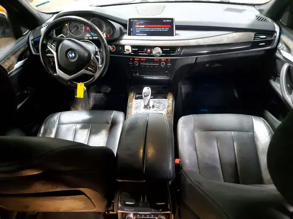 5UXKR0C59J0X85611 2018 BMW X5 - Image 8