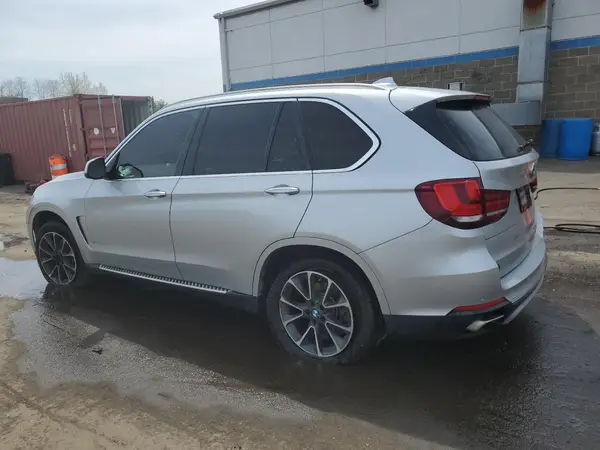 5UXKR0C59J0X86967 2018 BMW X5 - Image 2
