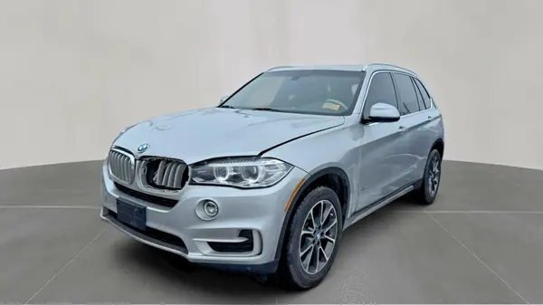 5UXKR0C59J0X87536 2018 BMW X5 - Image 2