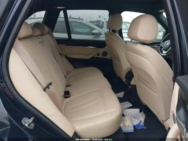 5UXKR0C59J0X87844 2018 BMW X5 - Image 8