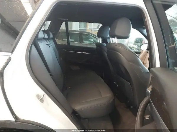 5UXKR0C59J0X88444 2018 BMW X5 - Image 8