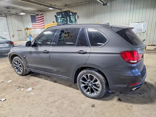 5UXKR0C59J0X92025 2018 BMW X5 - Image 2