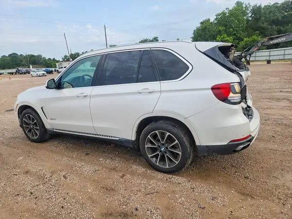 5UXKR0C59J0X92297 2018 BMW X5 - Image 2