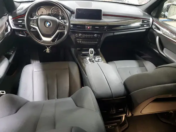 5UXKR0C59J0X95099 2018 BMW X5 - Image 8