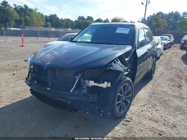 5UXKR0C59J0X99654 2018 BMW X5 - Image 2
