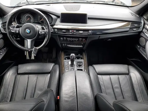 5UXKR0C59J0Y01256 2018 BMW X5 - Image 8
