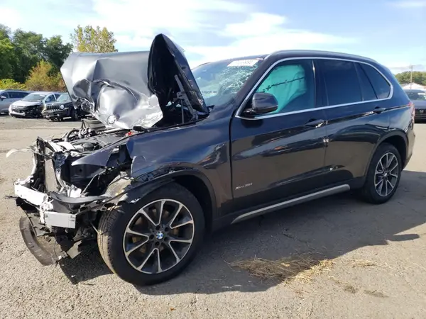 5UXKR0C59J0Y04531 2018 BMW X5 - Image 1