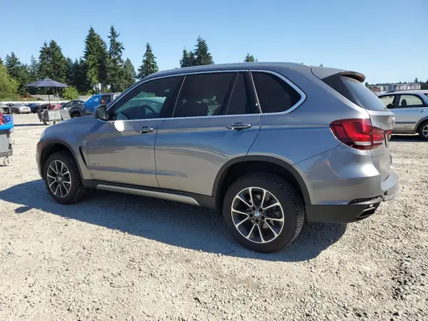 5UXKR0C59J0Y05369 2018 BMW X5 - Image 2