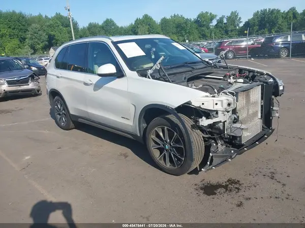 5UXKR0C59J0Y06117 2018 BMW X5 - Image 1