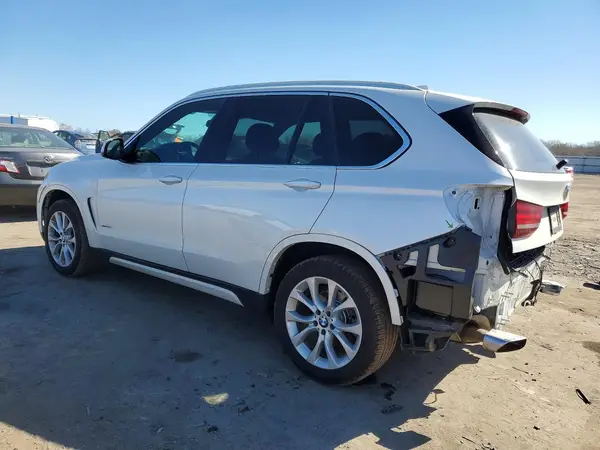 5UXKR0C59JL072609 2018 BMW X5 - Image 2