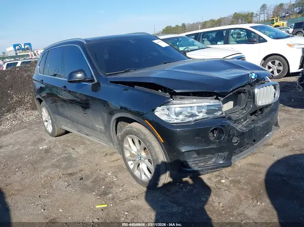5UXKR0C59JL074103 2018 BMW X5 - Image 1