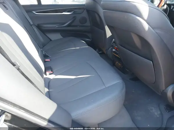 5UXKR0C59JL074103 2018 BMW X5 - Image 8