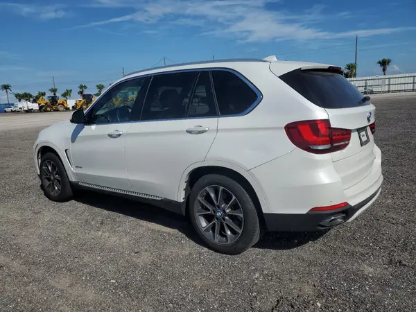 5UXKR0C59JL074327 2018 BMW X5 - Image 2