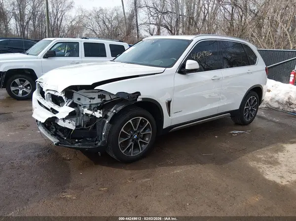 5UXKR0C59JL076014 2018 BMW X5 - Image 2
