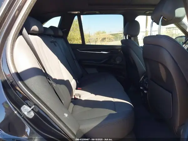 5UXKR0C59JL076028 2018 BMW X5 - Image 8