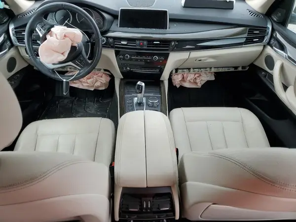 5UXKR0C5XF0P14893 2023 BMW X5 - Image 8