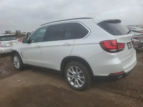 5UXKR0C5XG0P18833 2016 BMW X5 - Image 2