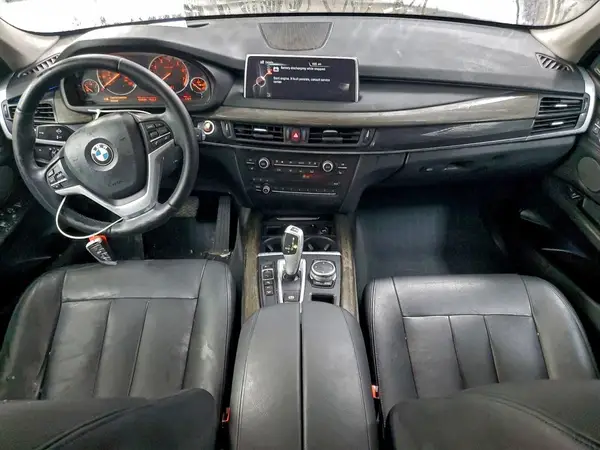 5UXKR0C5XG0P19321 2016 BMW X5 - Image 8