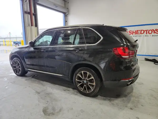 5UXKR0C5XG0P19495 2016 BMW X5 - Image 2