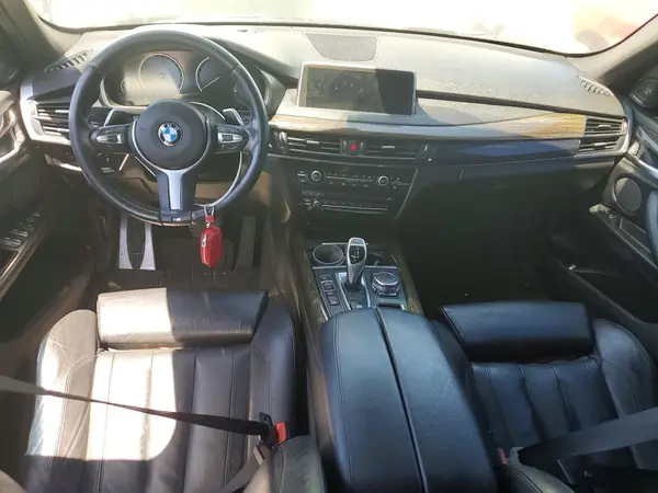 5UXKR0C5XG0P20422 2016 BMW X5 - Image 8