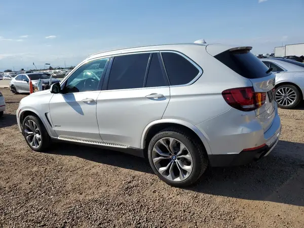 5UXKR0C5XG0P22140 2016 BMW X5 - Image 2