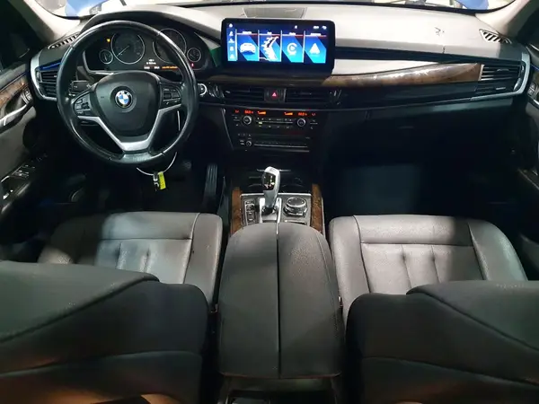 5UXKR0C5XG0P25474 2016 BMW X5 - Image 8