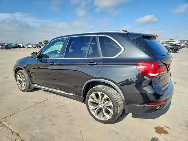 5UXKR0C5XG0P26429 2016 BMW X5 - Image 2