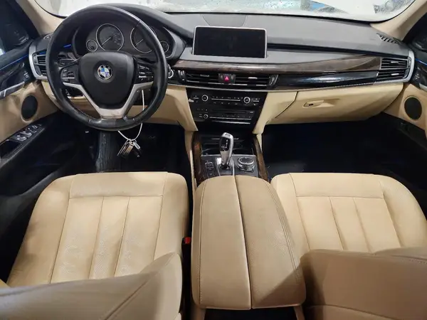 5UXKR0C5XG0P28553 2016 BMW X5 - Image 8