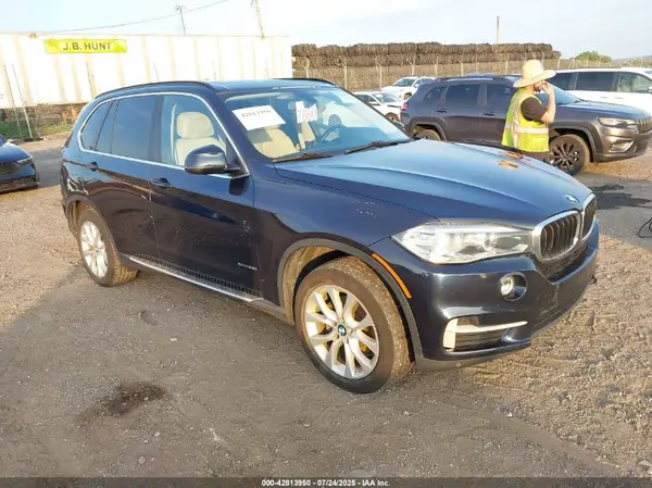 5UXKR0C5XG0P28651 2016 BMW X5 - Image 1