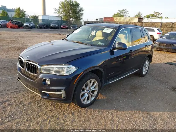 5UXKR0C5XG0P28651 2016 BMW X5 - Image 2