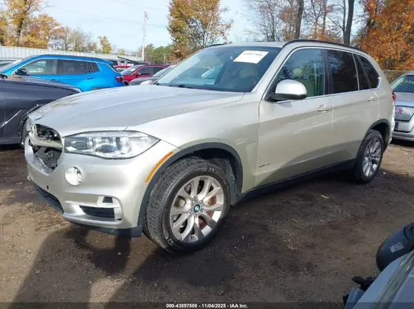 5UXKR0C5XG0P29024 2016 BMW X5 - Image 2